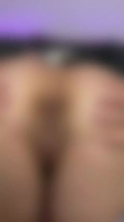 🍑Little brunette’s tight perky ass 😈 Exclusive OF by stassyscorpio