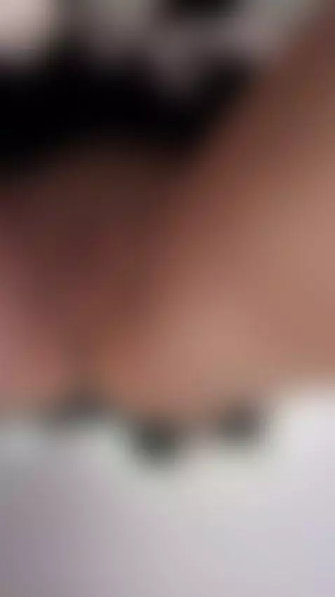 🍒Small perky tits and hard nipples on petite girl 😈 On OF by stassyscorpio