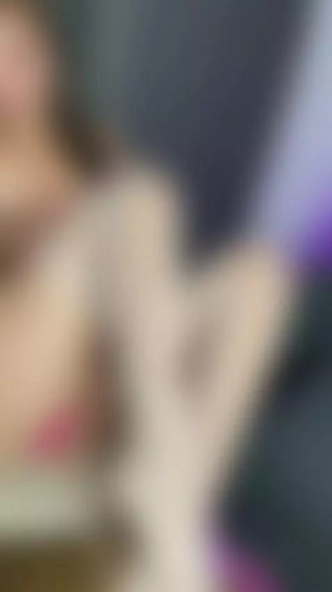 😏Cute small brunette framing her innocent face 🍑 Unlock OF by stassyscorpio