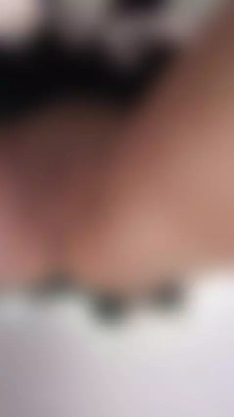 💦Tiny slim brunette spreading her small body wide 🍑 See OF by stassyscorpio