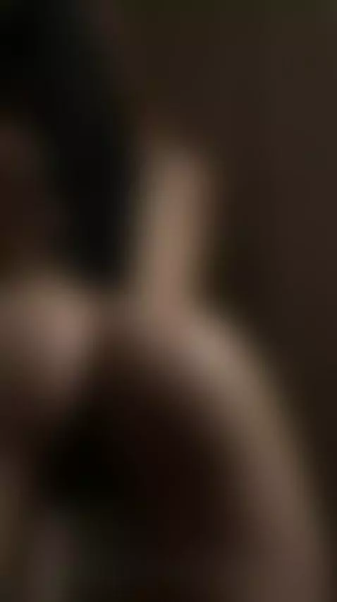 🔞Long haired brunette spreading wide and naked 🍆 Join OF by elinamissss
