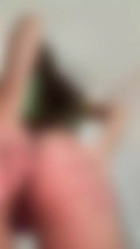 🔞Long haired brunette on the edge 🍑 Join my OF by elinamissss