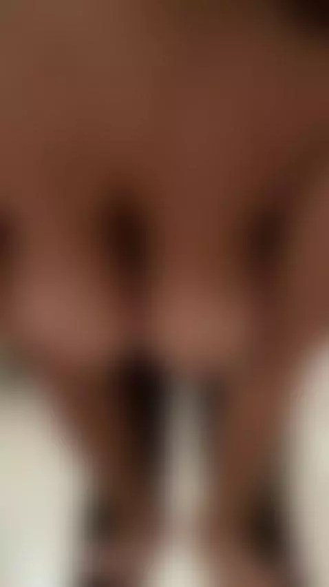 🍑Brunette ass bouncing faster 💦 Only OF by elinamissss