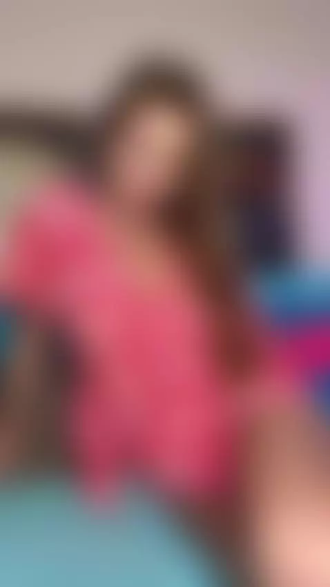 😏Long straight hair brunette biting her lip 💋 Exclusive OF by elinamissss