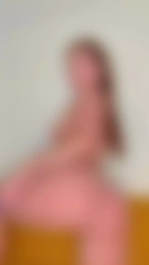 Wanna see me oil up again? Sub OF by elinamissss