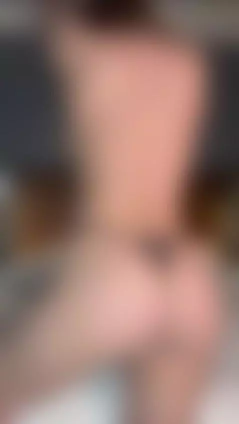 Slut on camera... Like and subscribe 💦 by elinamissss