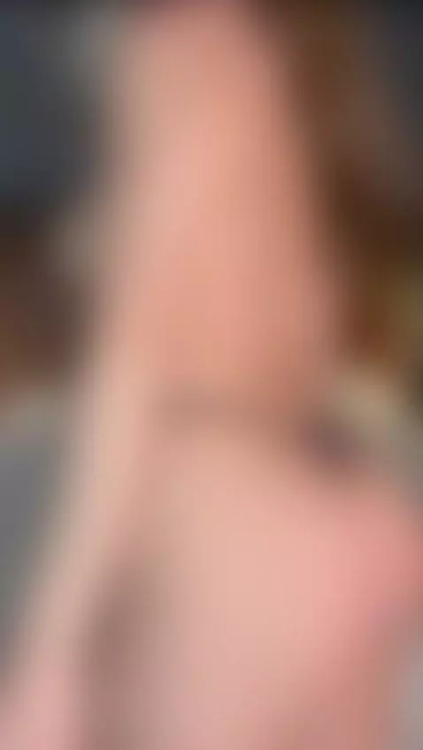Pussy ready... Like and subscribe to see everything 🥵 by elinamissss