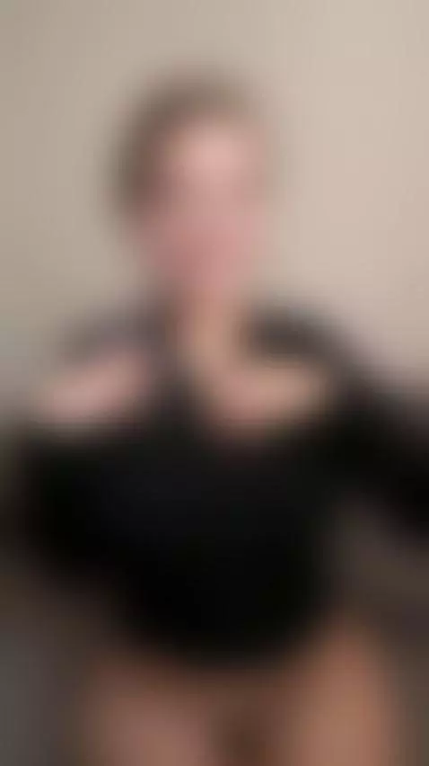 🔞Long haired brunette with perfect body and big tits 🍒 See O... by elinamissss