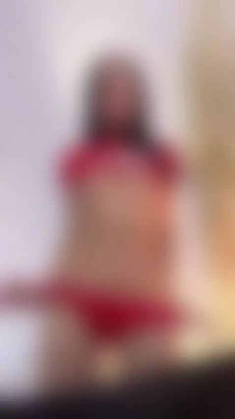 Red temptation to your liking ❤️ by bby-izzy