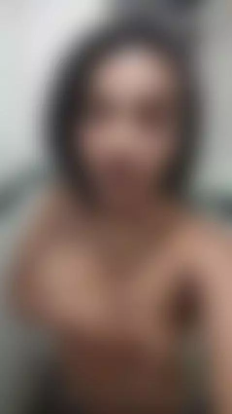 Que tal si nos damos una duchita juntos.... by paradisselaa