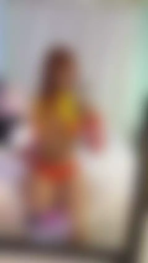 Guys I'm in transmission, 🫶🏻🍑come join me, I love to talk an... by chloee-reed