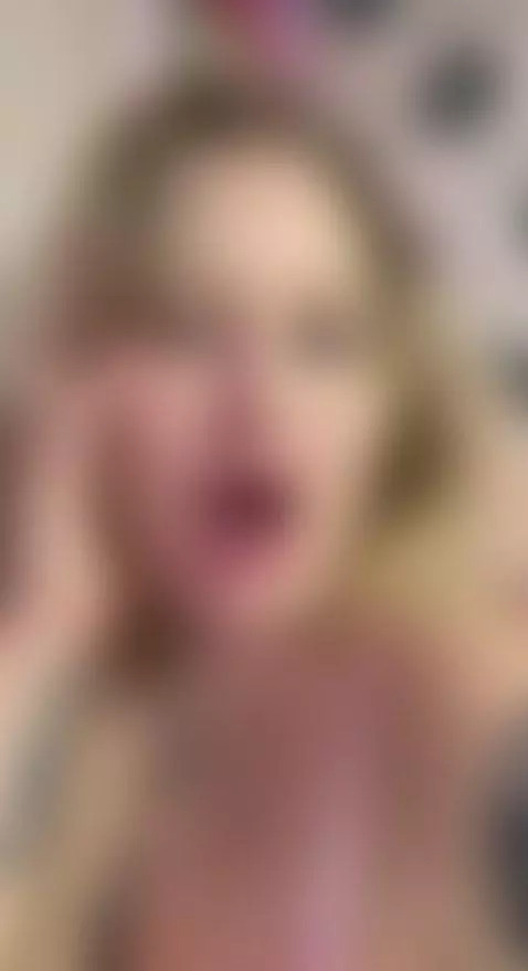 😈Short hair tattooed beauty wild and horny 🍑 Only OF by dariloveeee