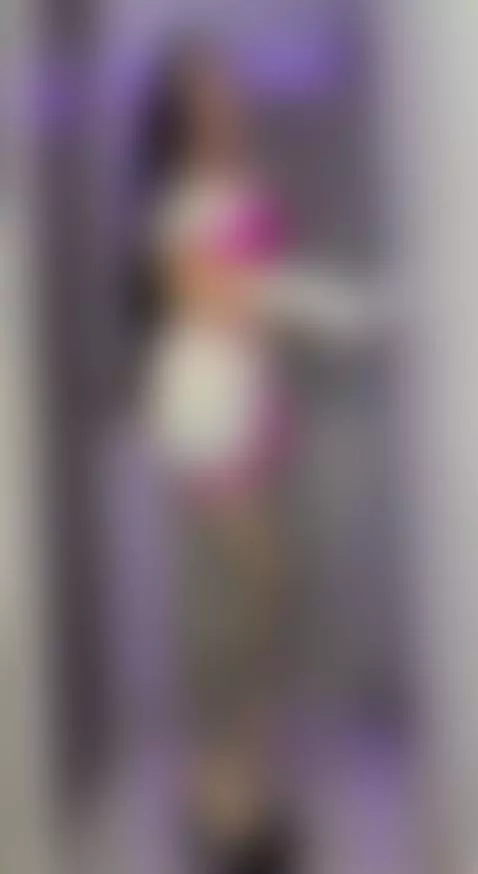 sexy high heels princess with a very fuckable ass by msschloee