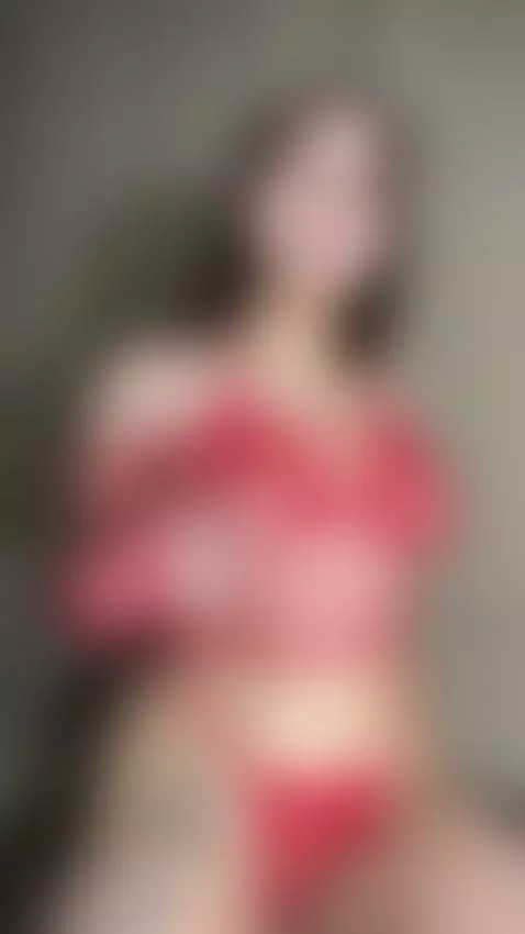 I know very well how to seduce you with just a lustful look by lucyyjoy