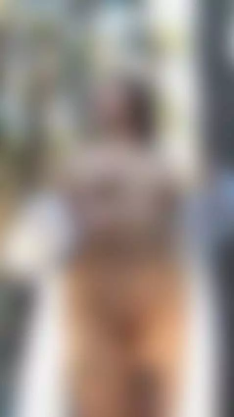 I want you to cum on my innocent little face by lucyyjoy
