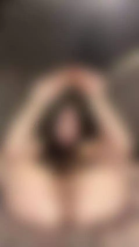 Just tryin to be your favorite girl by aminaluvv