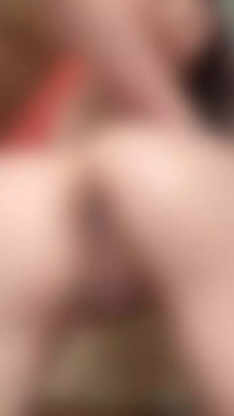 spread my ass wide to show off my pussy 😈 by aminaluvv