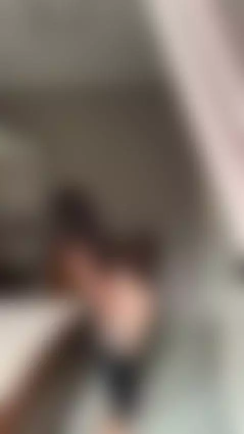 My pussy is wet, come take a dive by aminaluvv