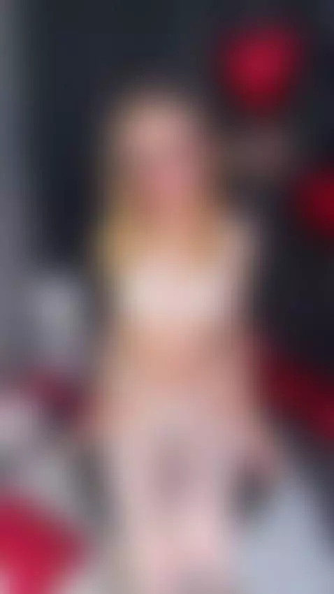 I showed you every inch of this tease without holding back by emilysweetx