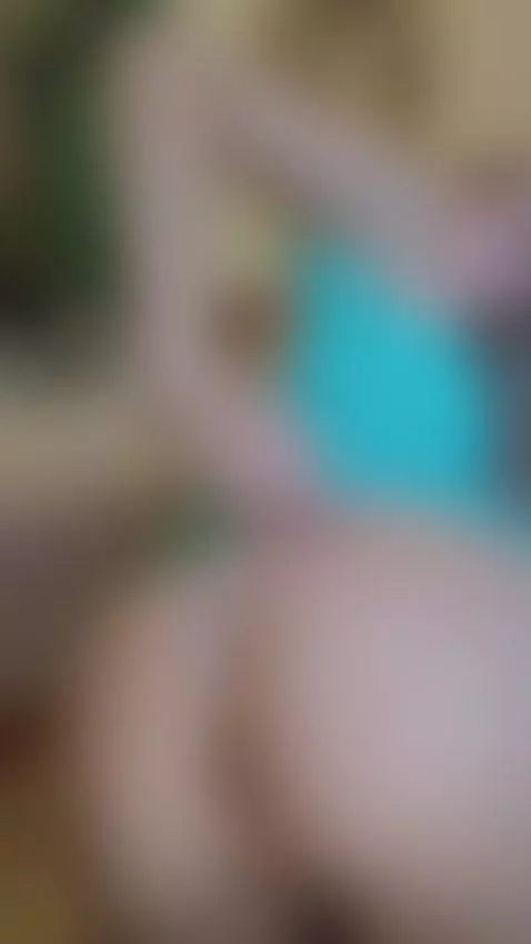 My peach looks juicy enough for a good spanking by bellafixx