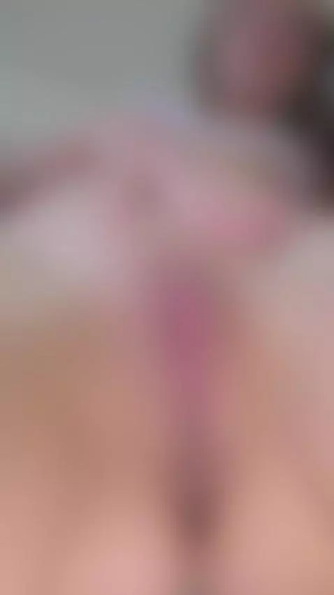 Come closer while I show off my pussy and make everything ev... by bellafixx