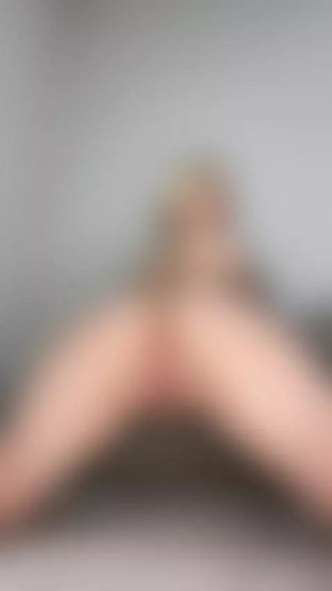 Imagine how I bounce when I'm all wet by vikkiastor