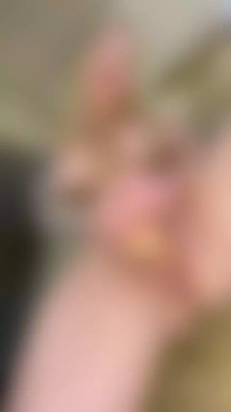 Tell me I’m your favorite temptation by vikkiastor