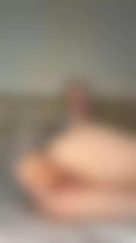 I can't hide my desire to fuck when I get this horny by vikkiastor