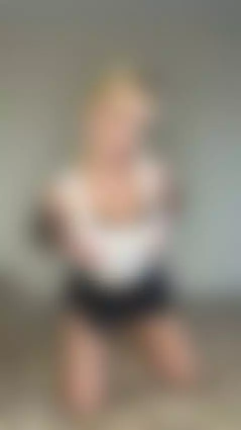 There is nothing subtle about showing off my tits and making... by vikkiastor
