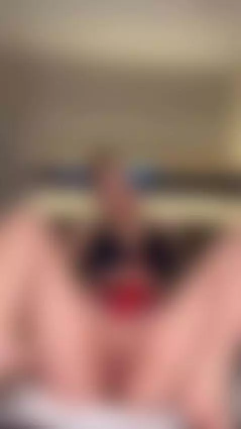 I'm so tight and I will make you cum so good by looona