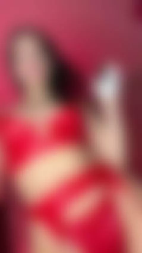 Brunette girl with incredible body by looona