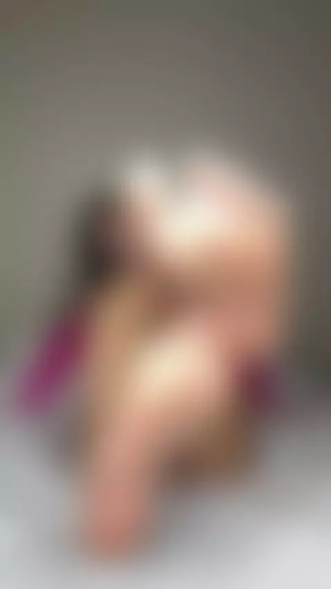 Innocent face with a naughty body by looona