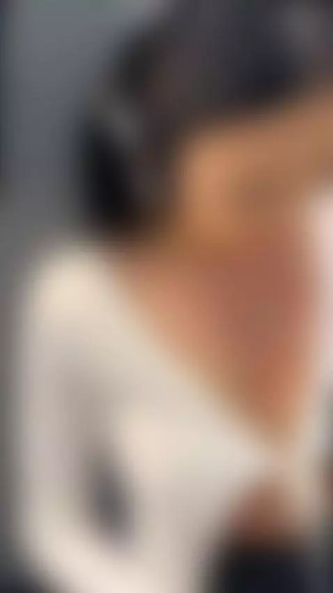 Big tits spill out as she leans down 😈 by yoonacake