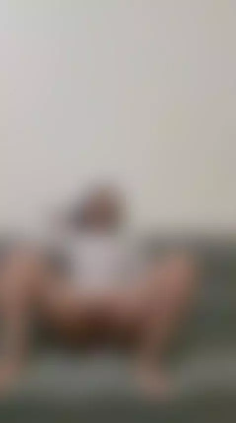 Masturbating Before Work by emmattas