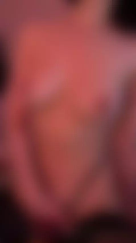 I know how to touch myself and cum fast by loraviee