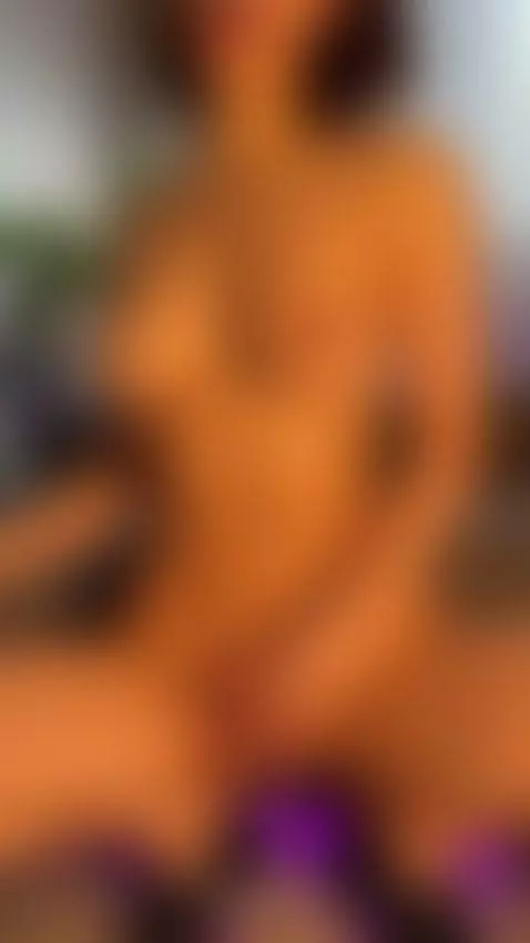 It turns me on when you cum on my pussy by loraviee