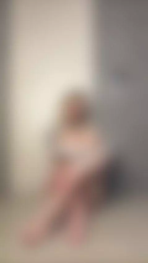 Your OnlyFans follow is real support, not just a click 💗 by quincysin1