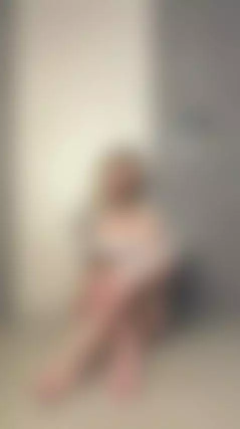 💋This pink-haired girl is so wet and desperate 💦 Exclusive O... by quincysin1