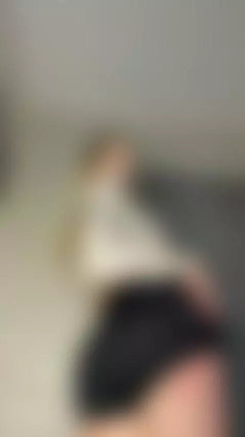 😏Pink redhead framing her horny face 💦 Unlock OF by quincysin1
