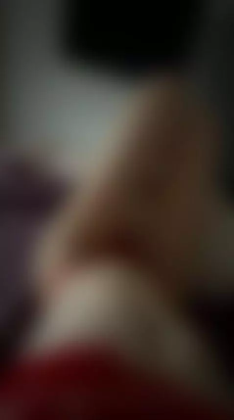 🔞Pink-haired beauty bouncing on the bed 😏 See my OF by quincysin1