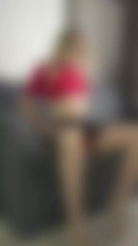 Short tease: intense moment. Want more? Tap my profile by quincysin1