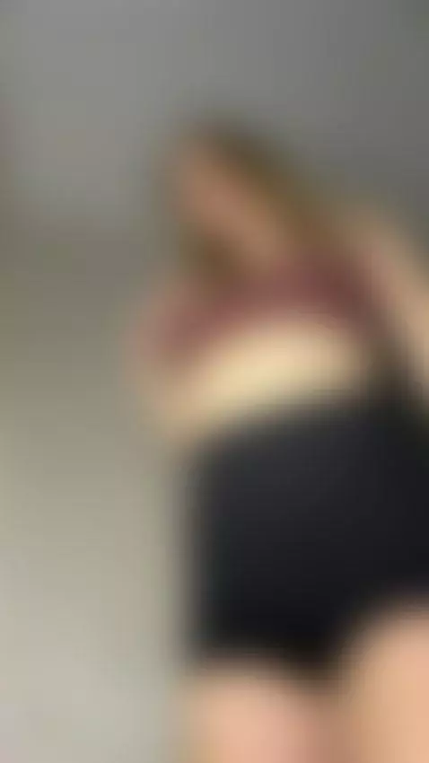 dirty girl big tits fingering pussy naked horny  OF link by quincysin1