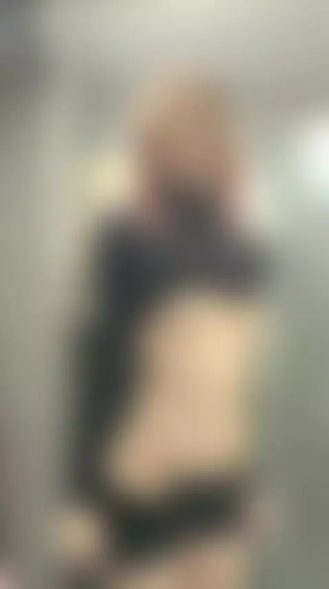 curvy sexy body fingering pussy horny nude squirt  Check my ... by quincysin1