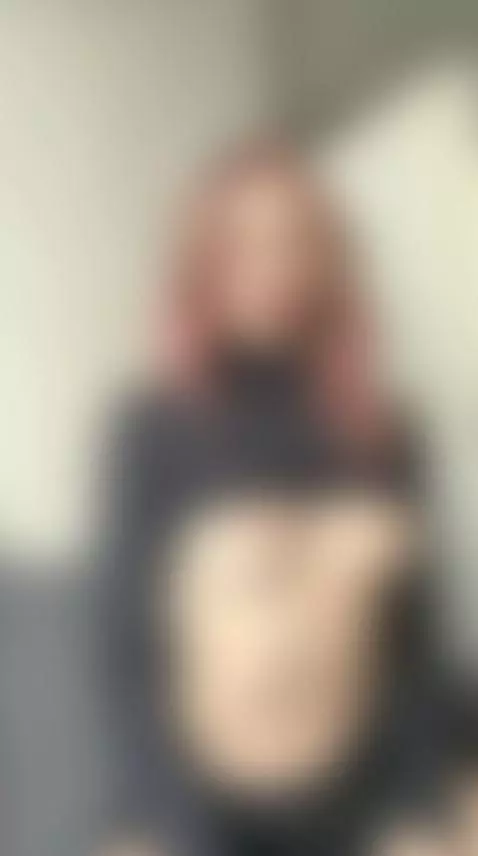 hot girl small tits cumming hard naked horny  OF link by quincysin1