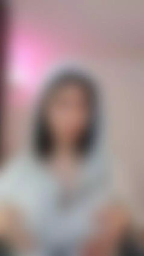 Dare to meet my naughtiest side? by itsluisanamodel