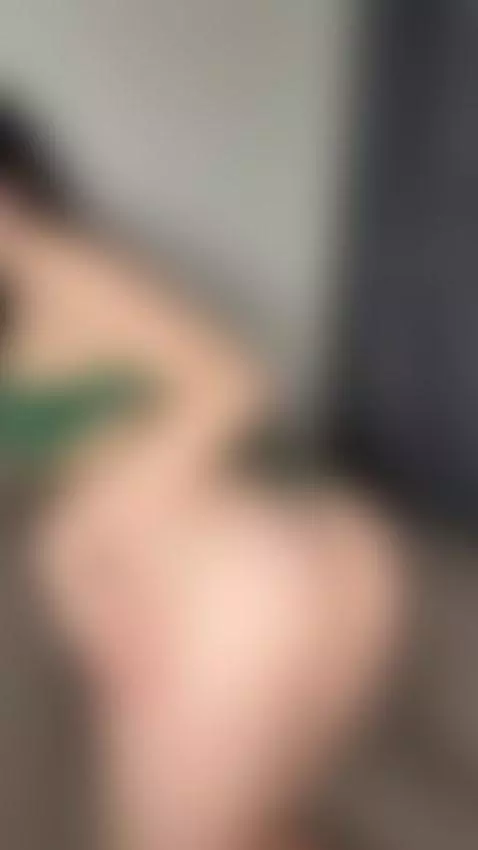 this clip is pure premeditated sin 😈
https://onlyfans.com/ia... by your-megan
