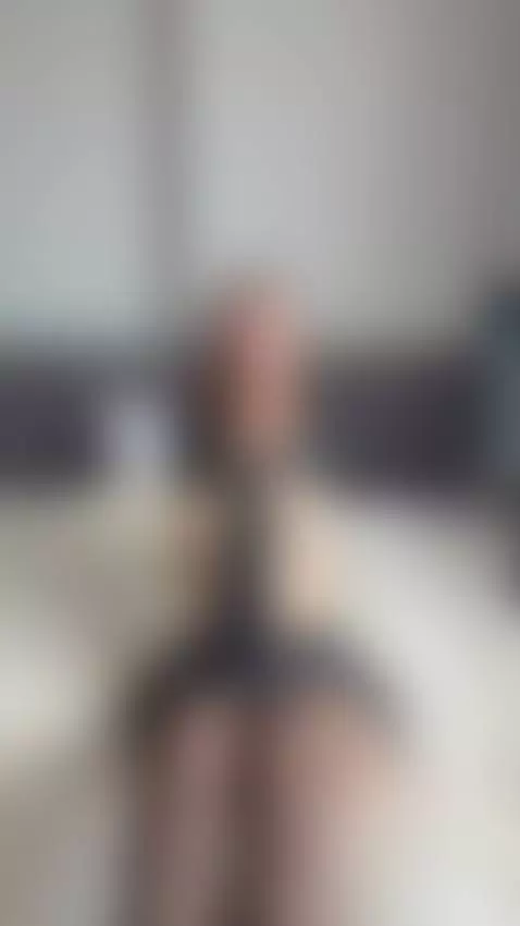 spread my legs and showed off my soaked pussy 💦 by seductivexenia