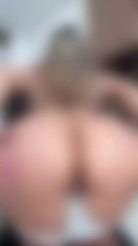 Cum and let me show you what this tongue does by gabyxlove
