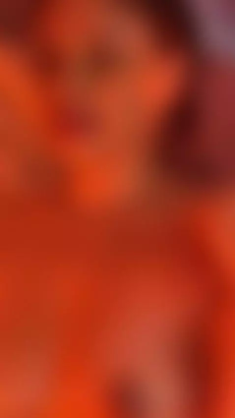 Provoke with ice on the breasts by caroline-nasty