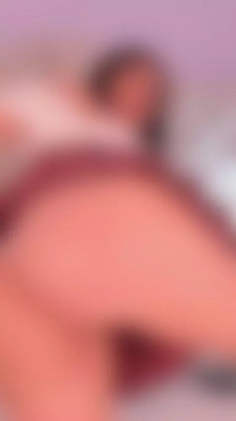 I love spanking my ass without limits... by caroline-nasty